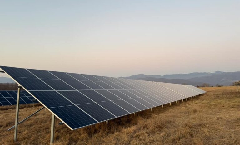 Parcul fotovoltaic din comuna Câmpani se apropie de finalizare