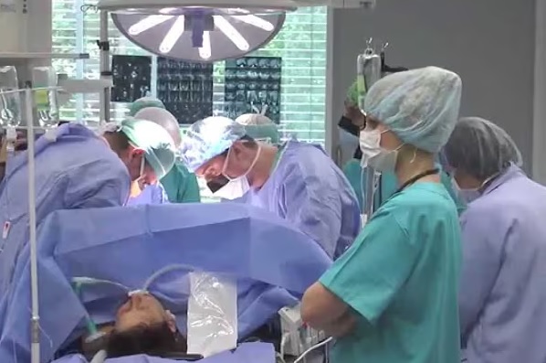O fetiță de 5 ani din Bihor a salvat două vieți. Părinții au spus „da” donării de organe, după tragedie
