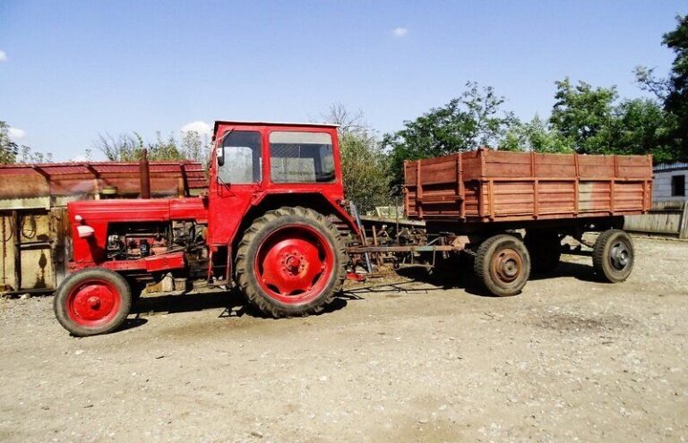 Anunț important pentru posesorii de tractoare și remorci din Șoimuș și împrejurimi