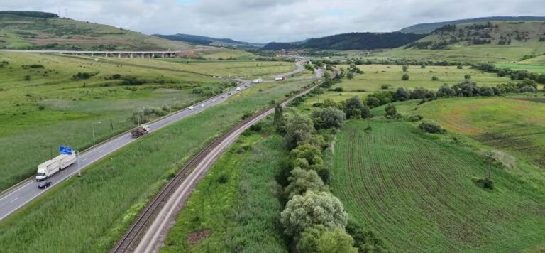 Lucrările de modernizare la linia de cale ferată Cluj- Oradea au înregistrat progrese mari în luna ianuarie