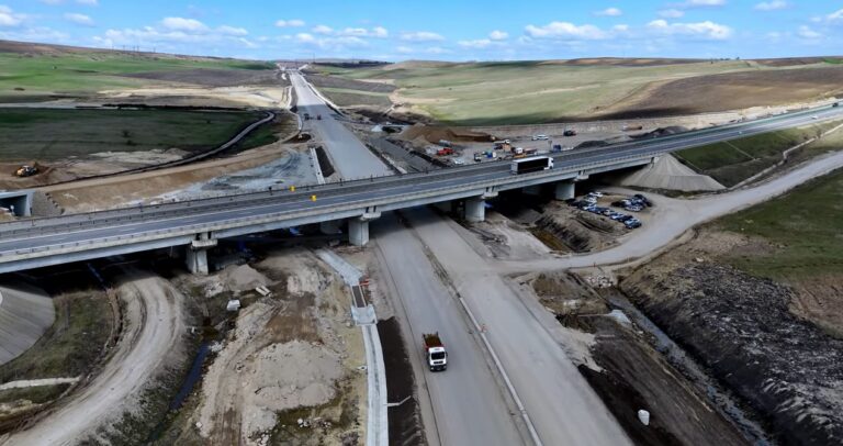 În iunie șoferii vor scăpa de aglomerația de pe DN1 Turda-Cluj și din municipiul Turda: Lucrările la drumul expres DEx4 Turda – Tureni sunt în grafic!