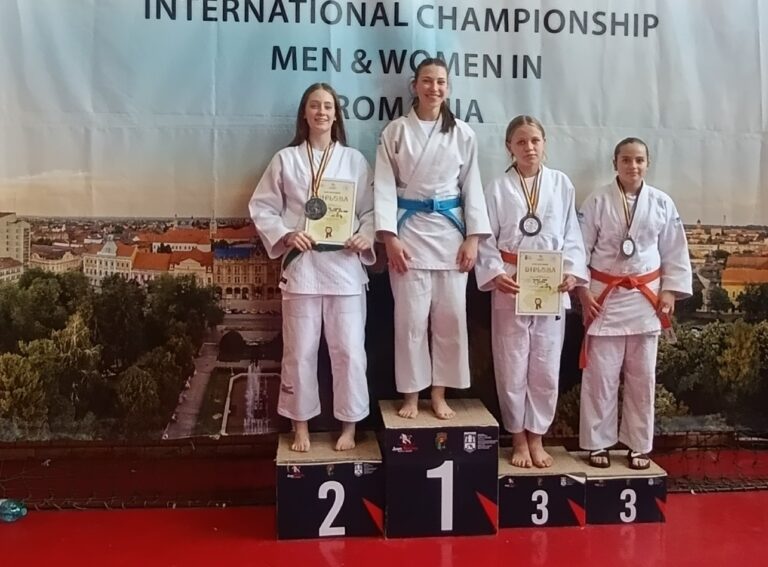 Clubul Copiilor Huedin a obținut performanțe deosebite la concursul internațional de judo din Satu Mare