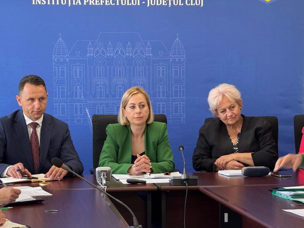 Soluții pentru protejarea resurselor naturale din Parcul Natural Apuseni: Reuniune de lucru în Cluj, sub coordonarea Prefectului Maria Forna!
