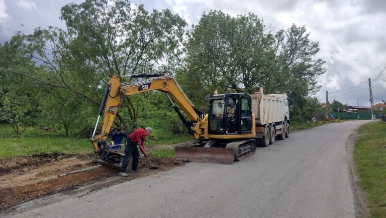 Consiliul Județean Cluj a demarat lucrări de întreținere pe o rută alternativă spre Cheile Turzii