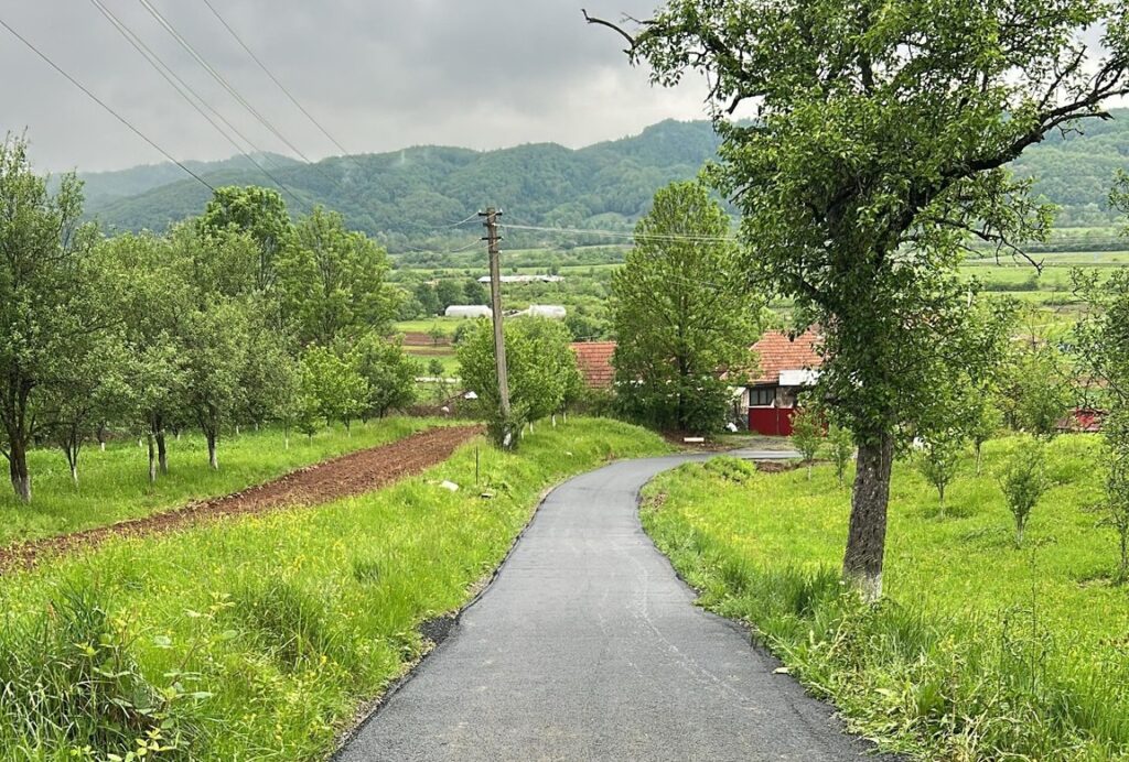 Lucrările de infrastructură din Baia de Criș, în plină desfășurare