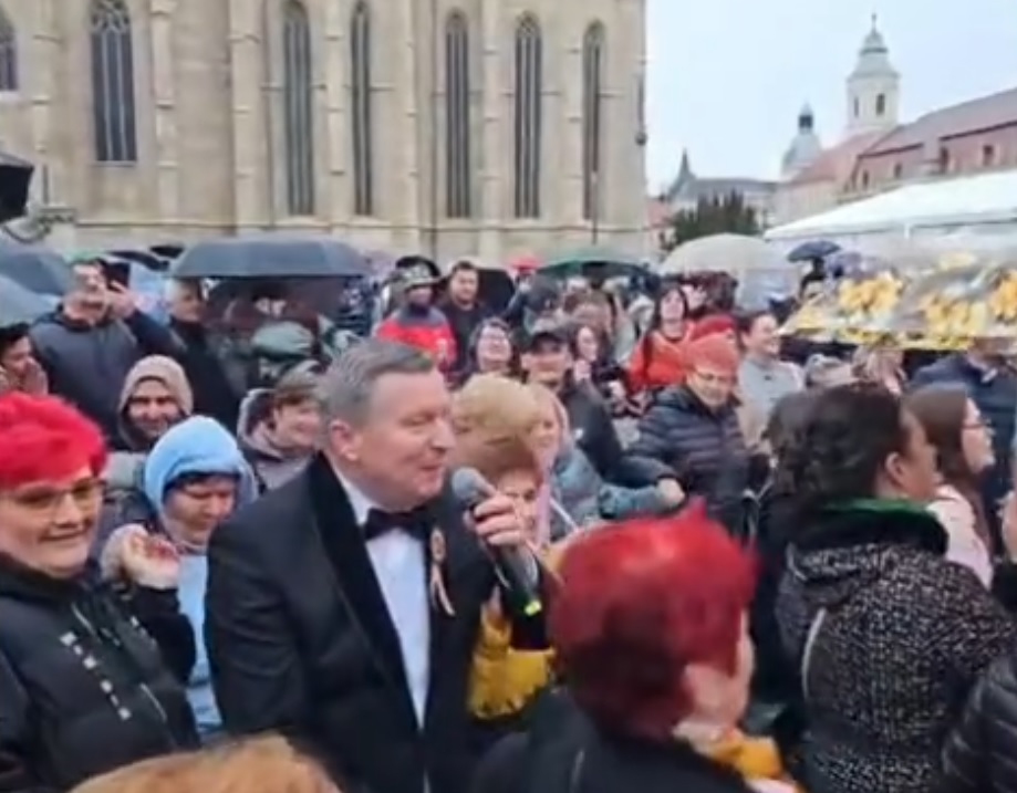 Aurel Tămaș, spectacol de zile mari la Zilele Clujului: horă în mijlocul mulțimii și atmosferă de sărbătoare