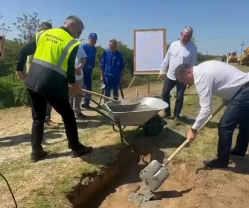 Începe construcția celor 191 km de piste cicloturistice între județele Bihor, Satu Mare și Arad! Proiectul e unic în estul Europei!