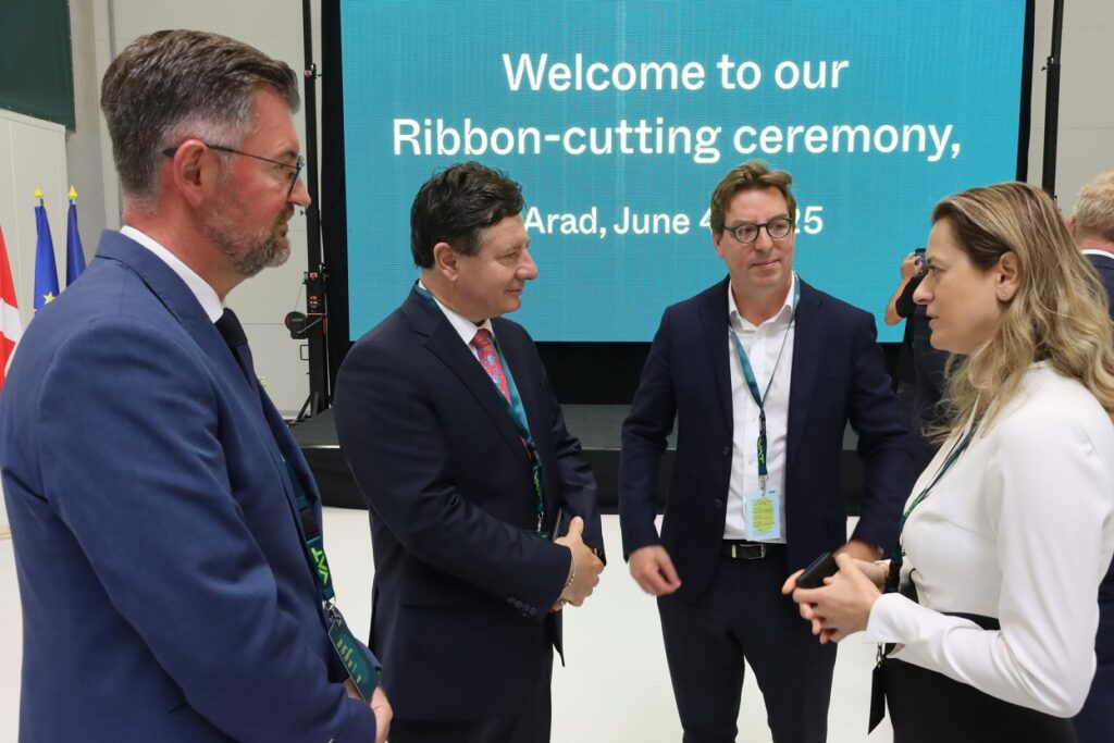 VAT, fabrică elvețiană de înaltă tehnologie, și-a inaugurat noul sediu lângă centura Arad-Fântânele