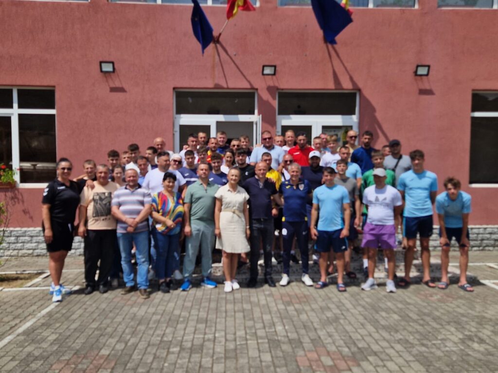 Delegațiile comunelor Rădeni, Greblești și Codreanca, oaspeți de seamă ai comunei Bucureșci