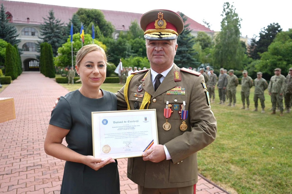 Generalul de Brigadă Nicolae Tonu, unul dintre cei mai respectați ofițeri ai Armatei Române, a trecut în rezervă. Maria Forna: „În numele clujenilor vă transmit cele mai sincere mulțumiri!”