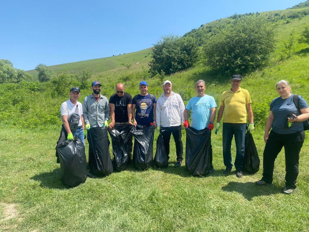 Așa da salariați la stat! Angajații Consiliului Județean Cluj au ecologizat Cheile Turzii și Cheile Turenilor