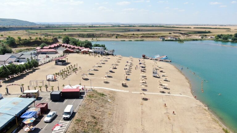 Sezonul Estival s-a deschis oficial pe „Litoralul Vestului”! Ghioroc Summer Fest dă startul verii