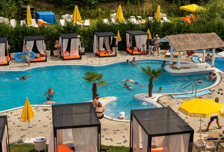 SunTropez, destinația perfectă pentru relaxare și distracție, la doi pași de Cluj-Napoca