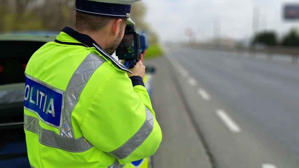 Acțiune de amploare a polițiștilor rutieri pe DN1, în Alba. Controale în sistem „releu” pentru prevenirea accidentelor