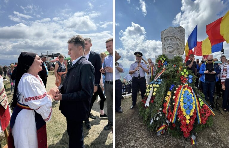 Ion Dumitrel, prezent la Târgul de Fete de pe Muntele Găina – Tradiția moților care dăinuie peste veacuri