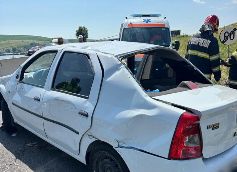 Accident rutier petrecut în Mărtinești, între o mașină și o betonieră