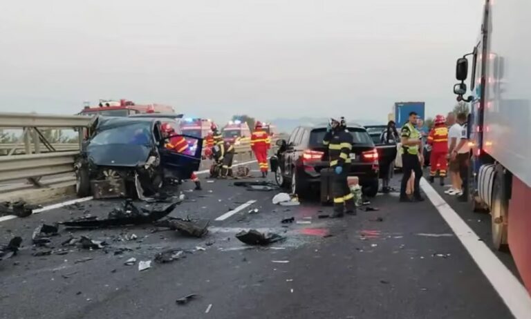 Accident grav pe autostrada A1 între Orăștie și Simeria: Șase răniți, inclusiv doi copii!