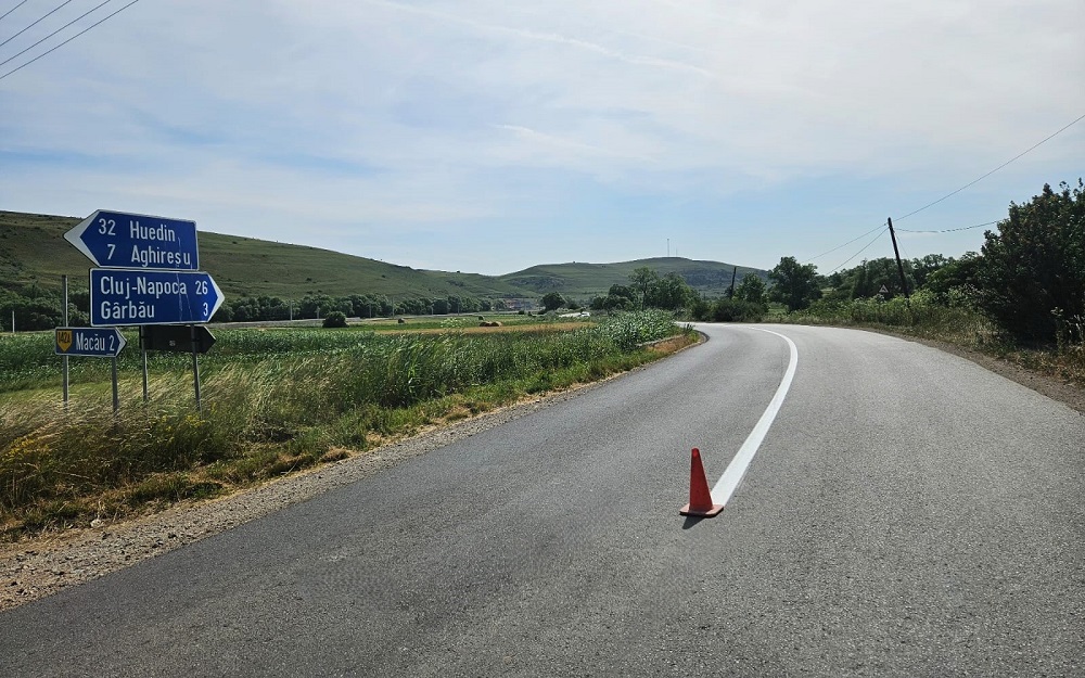 Lucrări de marcaje rutiere în județul Cluj, în lungime de peste 366 de kilometri, pe 20 de drumuri județene