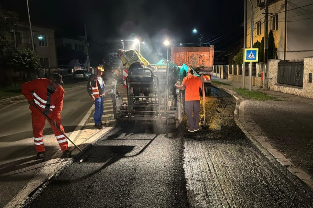 DRDP Cluj execută reparații asfaltice pe timp de noapte pe DN1, în  Gilău