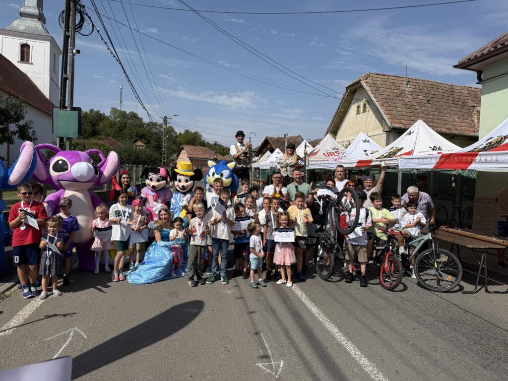 Zilele localității Luna de Sus au început sub semnul unității și al respectului pentru generația tânără