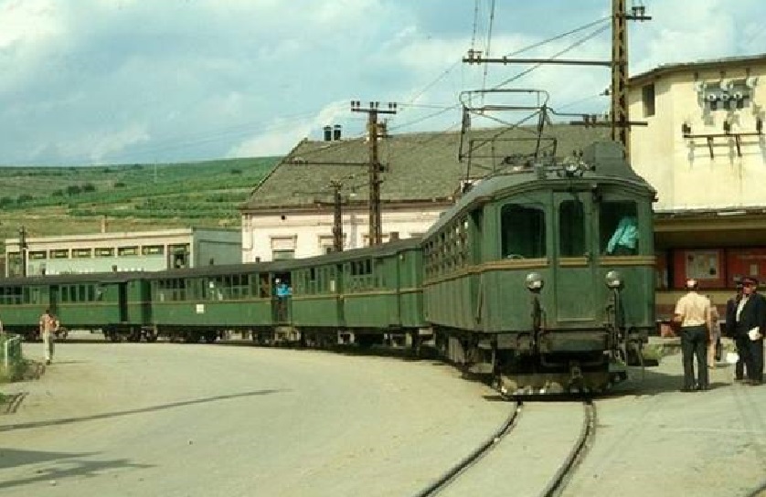 Se dorește reabilitarea celei mai vechi linii electrificate de tren din lume, Arad-Ghioroc
