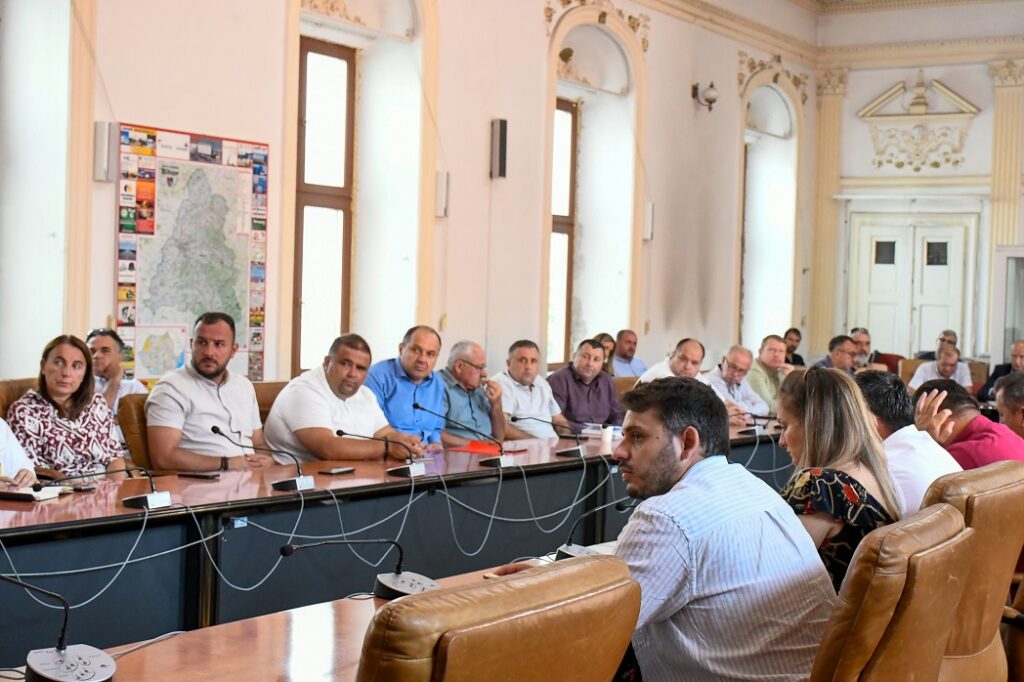Întâlnire cu primarii din Bihor pentru Strategia de Dezvoltare Turistică a județului Bihor