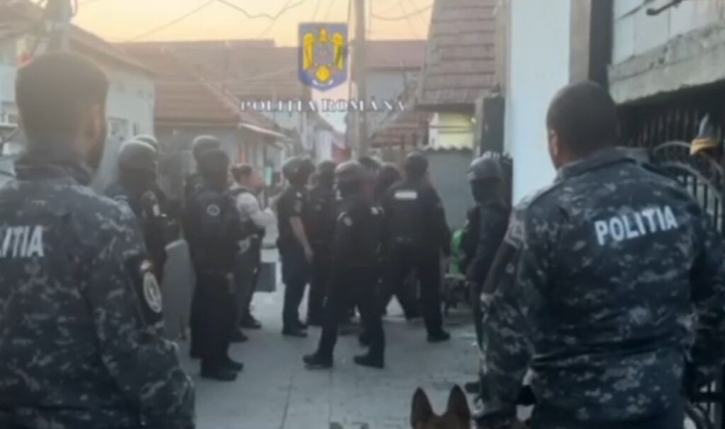 Razie de amploare la Blaj: peste 100 de persoane legitimate și zeci de mașini verificate