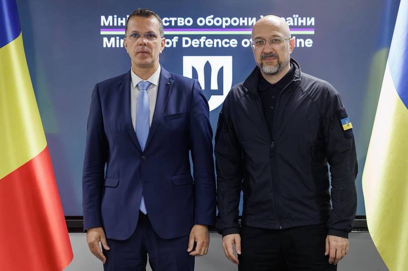 România trimite Ucrainei al 23-lea pachet de ajutor militar. Denis Smîhal: „Prioritatea este producţia de drone de interceptare, drone FPV, drone cu rază lungă de acţiune”