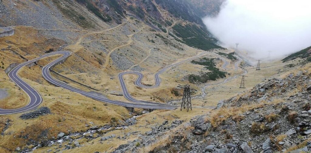 Circulația pe Transfăgărășan se închide vineri, 29 august, pentru 3 ore!