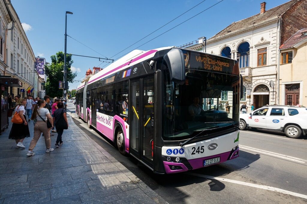Consilierul local Alexandra Oană: „Modernizarea stațiilor de transport public din Cluj avansează, dar nu întotdeauna în direcția corectă”
