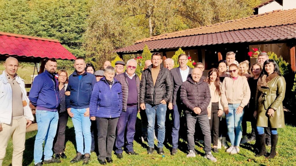 Deputatul Tibi Barstan organizează filială după filială AUR în județul Hunedoara: A venit rândul filialelor din Țara Moților
