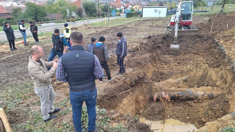 Au început lucrările de modernizare la stația de tratare a apei din Orăștie