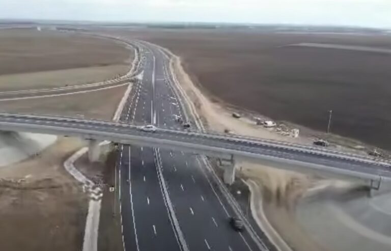 Săptămâna viitoare va fi deschis traficul pe noul drum național DN69A, construit lângă Timișoara