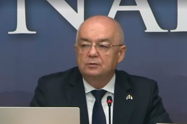 Patru proiecte majore de 84,5 milioane de euro aprobate la Cluj-Napoca. Boc: „Am pus mâna pe pix, le-am citit, le-am semnat și am convocat ședința!”