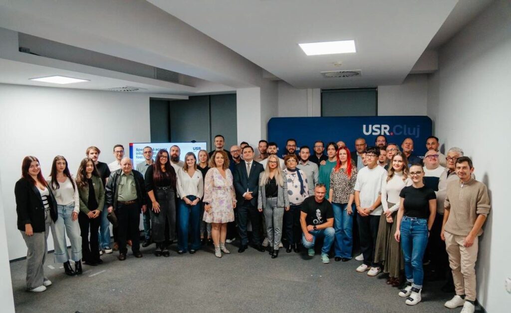 USR continuă să atragă membri: 35 de clujeni, cu diferite meserii și CV-uri, au spus DA progresiștilor clujeni!