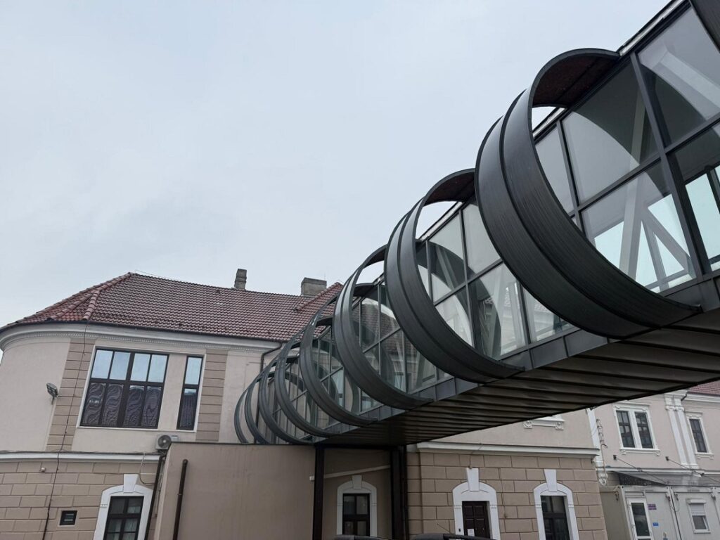S-a finalizat modernizarea și eficientizarea energetică a Spitalului Orășenesc Aleșd