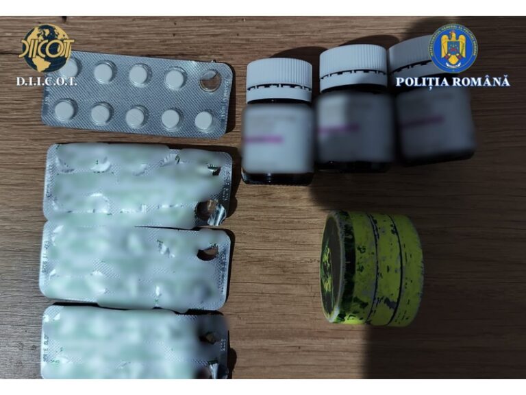 Percheziții în Bihor pentru trafic de droguri: Patru persoane suspectate că vindeau canabis în Oradea și împrejurimi