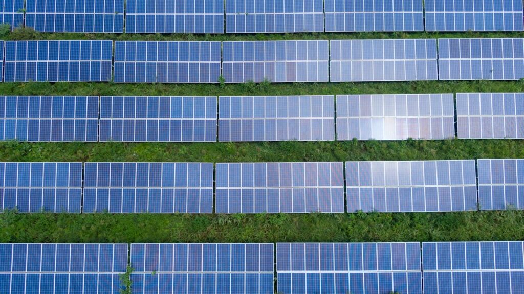 Floreștiul produce aproape 1,4 MW de energie verde. Primăria pregătește și baterii pentru stocare