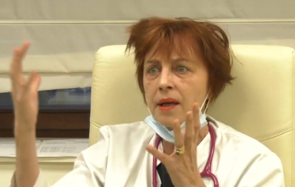 Dr. Flavia Groșan a încetat din viață. Doctorița antivaccinistă avea cancer și era internată de o lună în spital!