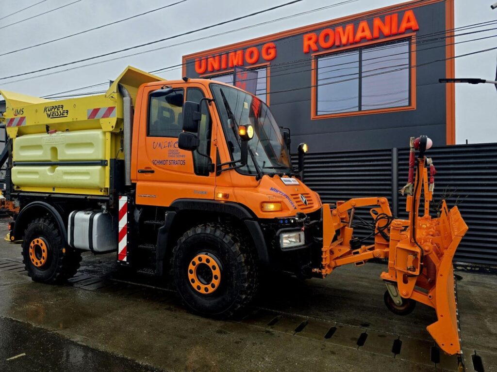 Tarife stabilite pentru închirierea autobasculantei Volvo și a Unimog-ului în comuna poieni