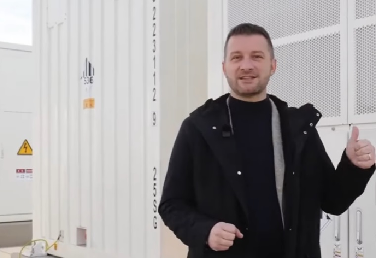 Cea mai mare baterie de stocare a energiei din România a devenit operațională la Florești