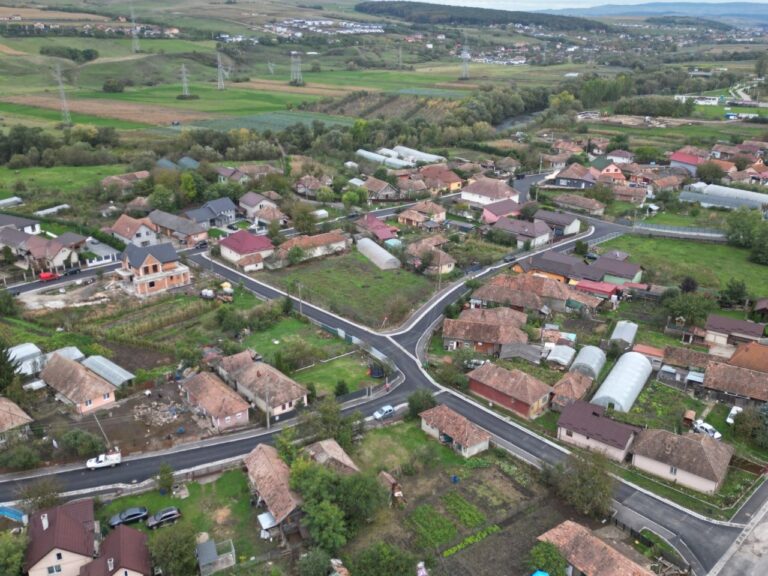 Proiectele de modernizare rutieră din comuna Jucu, aproape de finalizare. Ultimele lucrări vor începe în primăvară
