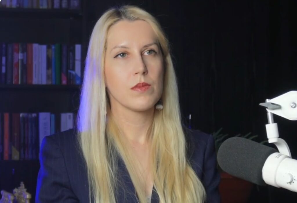 Statutul procurorilor din România sau de ce procurorii vor rămâne magistrați. Oana Murariu: „Ar fi aproape imposibil (…) Ar trebui schimbată structura întregului sistem judiciar!”