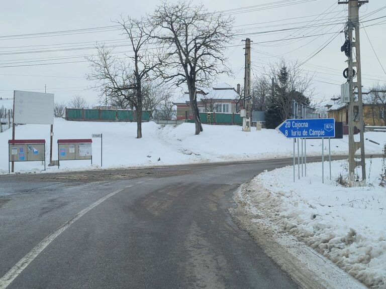 Acțiuni de deszăpezire și combatere a poleiului pe drumurile județene din Cluj