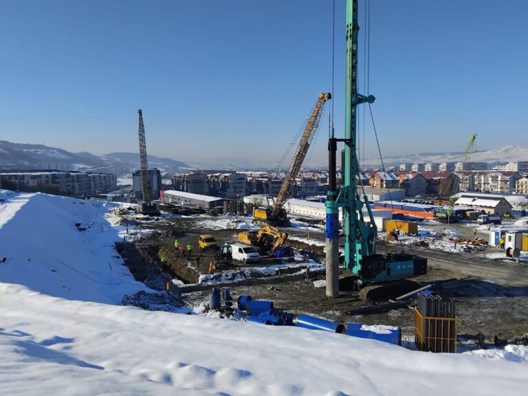 Lucrările la metroul din Cluj-Napoca avansează: piloții plastici au un rol tehnic extrem de important în derularea lucrărilor de forare cu TBM