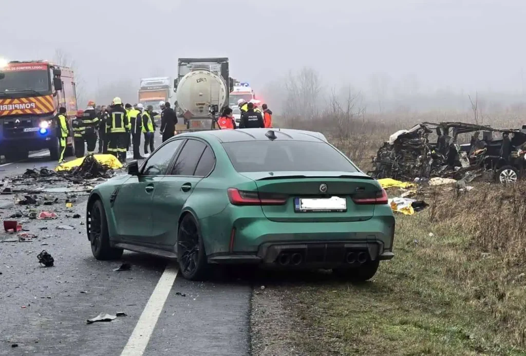 Accident deosebit de grav în Timiș, pe DN6: șase persoane și-au pierdut viața după un impact între un microbuz, o cisternă și un TIR