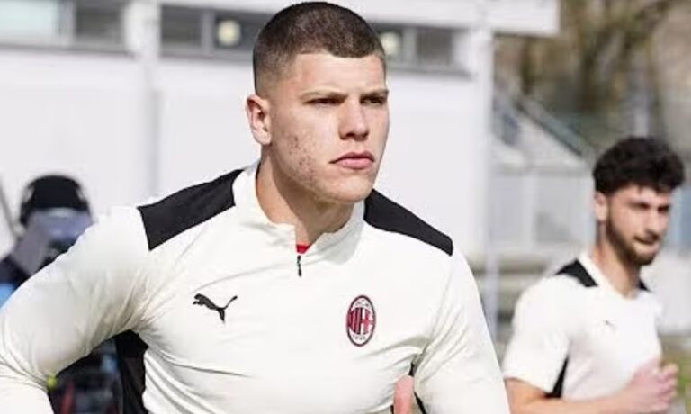 Andrei Coubiș, „Tancul” crescut de AC Milan, foarte aproape de un nou început: fundașul va ajunge la Universitatea Cluj