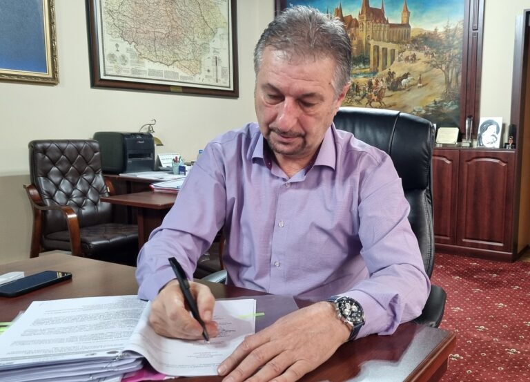 Cea mai mare investiție făcută din bugetul local al municipiului Hunedoara de la Revoluție încoace. Bobouțanu: „Hala Obor va fi reconstruită și extinsă!”