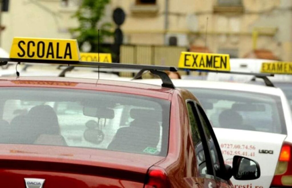 Proba practică pentru permisul auto categoria B se va susține și sâmbăta, la Arad