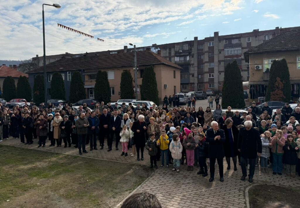 Investiție de milioane de lei în educație, la Sebiș: Oferă condiții educaționale moderne pentru aproximativ 1.150 de copii!